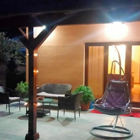 B&B La Casa Di Giuliana Cermignano ภายนอก รูปภาพ